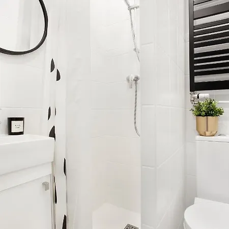 Studio Black&white Apartament *